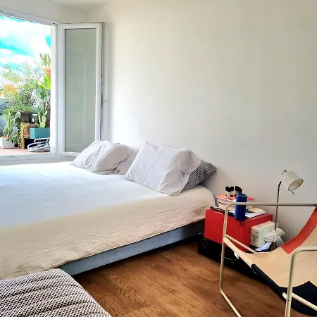 Διαμέρισμα Sunny Terrace In Modern Flat With Ac Παρίσι